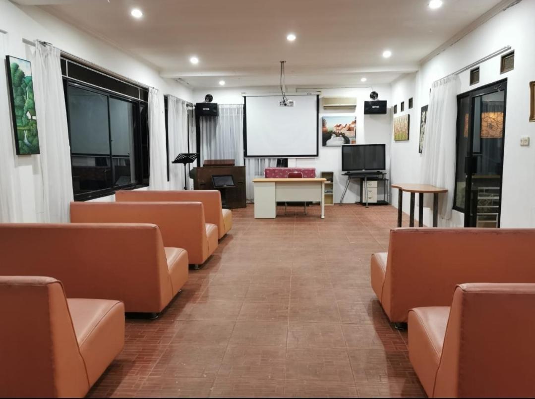 Villa Chacha At Macarena, Megamendung Dış mekan fotoğraf