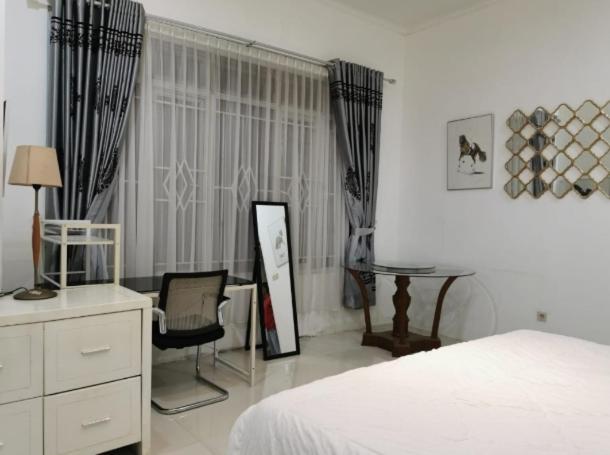 Villa Chacha At Macarena, Megamendung Dış mekan fotoğraf