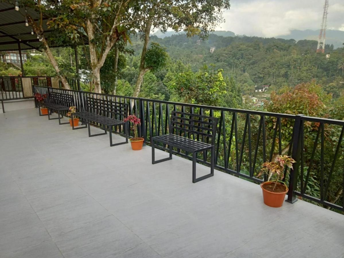 Villa Chacha At Macarena, Megamendung Dış mekan fotoğraf