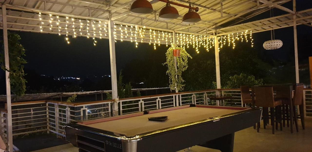 Villa Chacha At Macarena, Megamendung Dış mekan fotoğraf